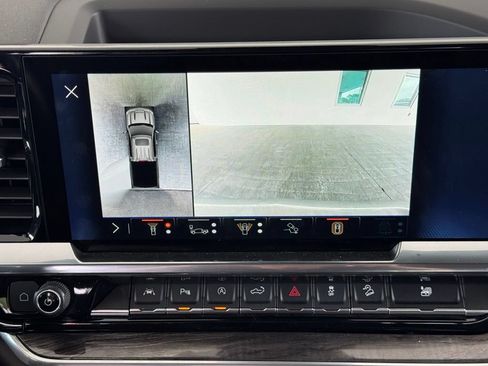 Used 2025 Chevrolet Silverado 1500 LTZ w/ Z71 Off-Road Package AWD/4WD image 34