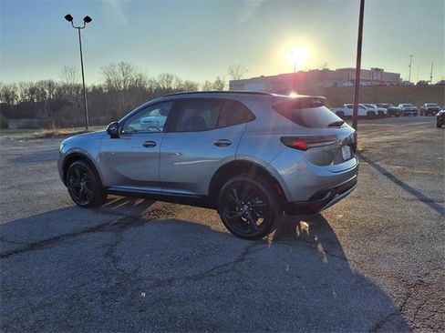 Used 2023 Buick Envision Essence w/ Sport Touring Package image 27