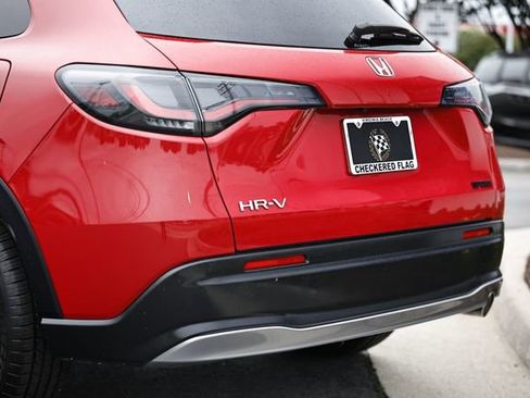 Used 2024 Honda HR-V Sport image 9