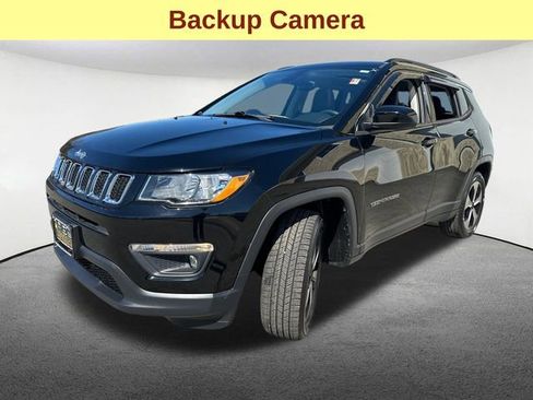 Used 2018 Jeep Compass Latitude w/ Trailer Tow Group AWD/4WD image 5