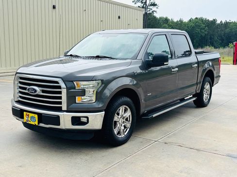 Used 2015 Ford F150 XLT w/ Equipment Group 302A Luxury RWD image 1