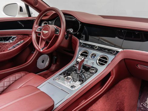 Used 2020 Bentley Continental GT V8 First Edition AWD/4WD image 27