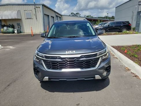 Used 2024 Kia Seltos S FWD image 5