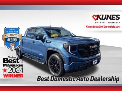 New 2026 GMC Sierra 1500 Elevation w/ Elevation Premium Package
