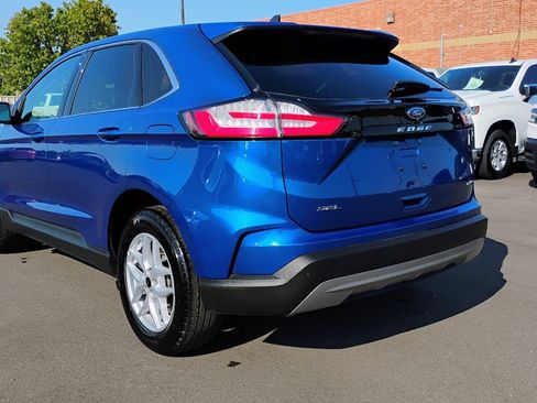Used 2024 Ford Edge SEL image 6