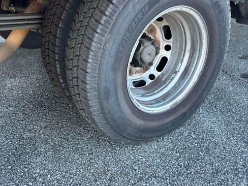 Used 2012 Mercedes-Benz Sprinter 3500 image 12