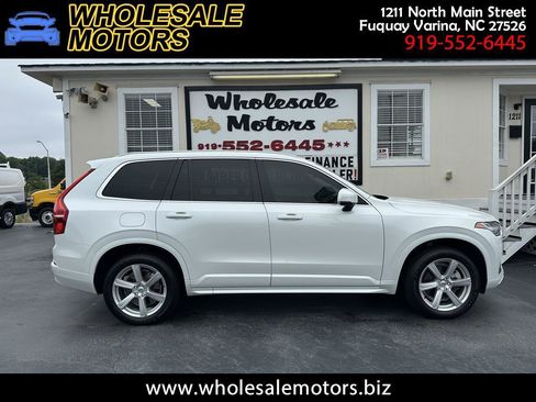 Used 2023 Volvo XC90 B5 Core AWD/4WD image 1