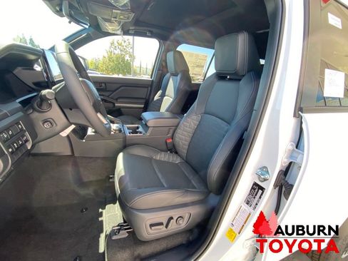 New 2026 Toyota 4Runner TRD Off-Road Premium w/ Tow Technology Package AWD/4WD image 29