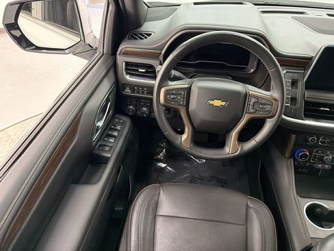 Used 2023 Chevrolet Tahoe High Country AWD/4WD image 34