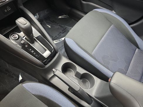 Used 2025 Nissan Versa SV w/ Trunk Package FWD image 26