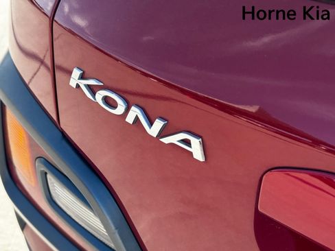 Used 2021 Hyundai Kona Limited w/ Cargo Package image 29