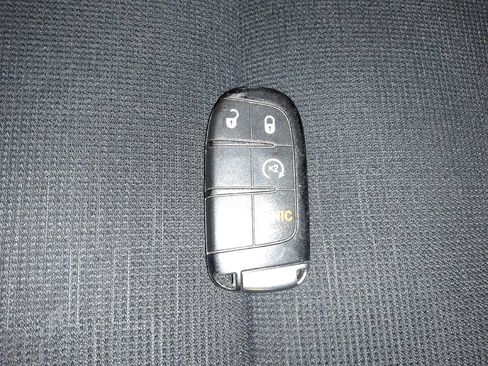 Used 2016 Jeep Grand Cherokee Laredo w/ Quick Order Package 23E image 32