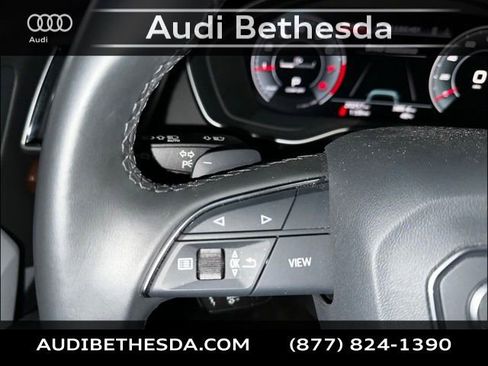 Used 2023 Audi Q5 2.0T Prestige w/ Prestige Package image 18