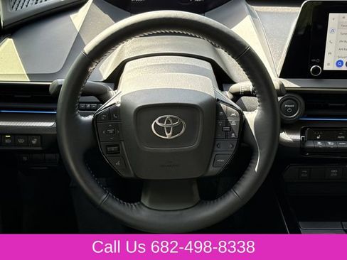Used 2023 Toyota Prius XLE FWD image 15