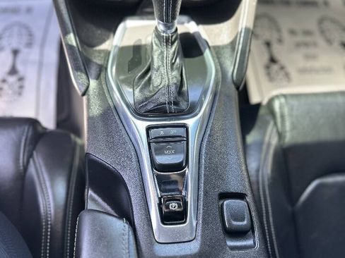 Used 2018 Chevrolet Camaro SS RWD image 13
