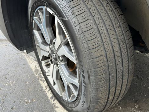 Used 2021 Kia Seltos EX image 29