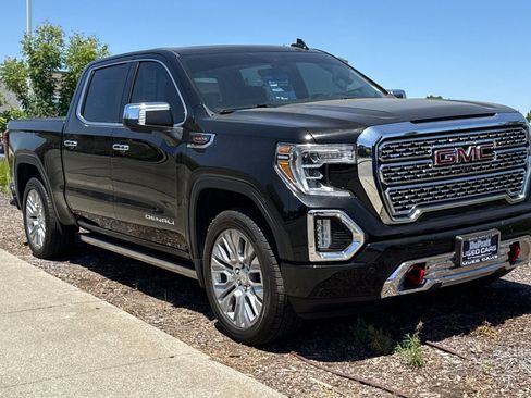 Used 2021 GMC Sierra 1500 Denali w/ Denali Ultimate Package AWD/4WD image 2