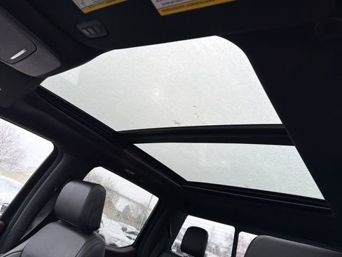 Used 2022 Ford F150 Lariat w/ Equipment Group 502A High image 24