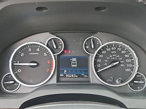 Used 2016 Toyota Tundra Limited w/ Limited Premium Package AWD/4WD image 22