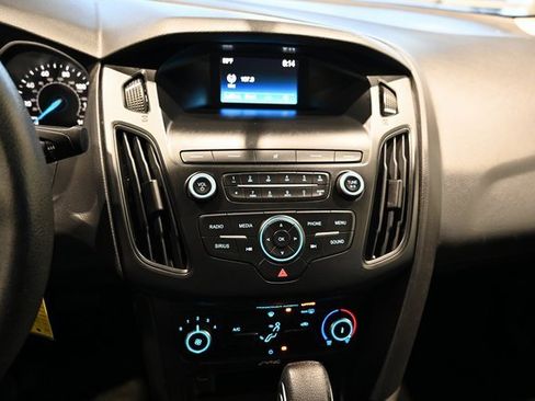 Used 2018 Ford Focus SE image 14
