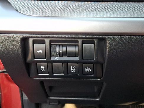 Used 2019 Subaru Legacy 2.5i Premium AWD/4WD image 26