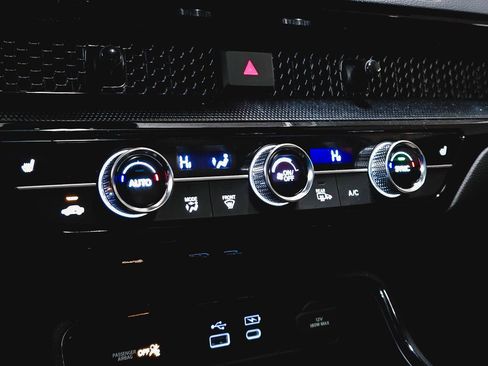 Used 2024 Honda CR-V EX-L image 27