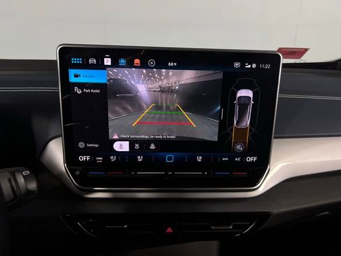 Used 2024 Volkswagen ID.4 Pro S image 20