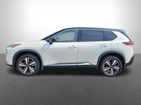 Used 2023 Nissan Rogue SL w/ SL Premium Package FWD image 2