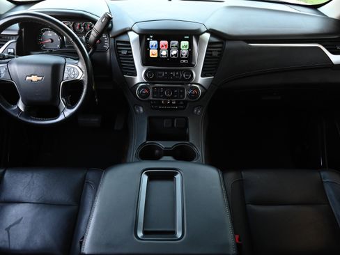 Used 2020 Chevrolet Tahoe LT image 13