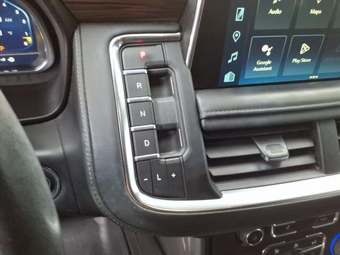 Used 2022 Chevrolet Tahoe Z71 w/ Z71 Off-Road Package image 34