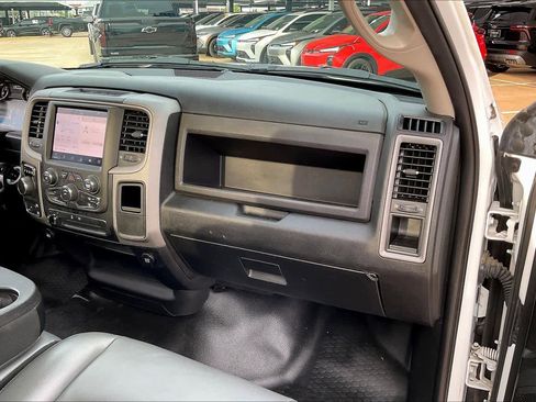 Used 2022 RAM 1500 Tradesman w/ Electronics Group AWD/4WD image 18