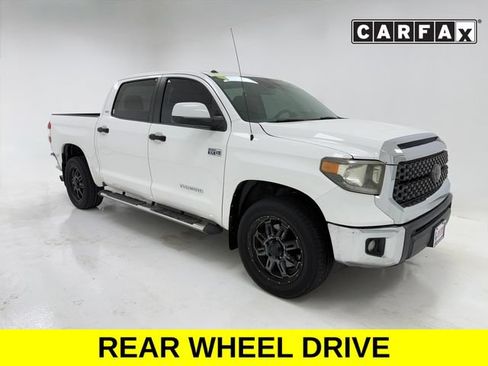 Used 2018 Toyota Tundra SR5 w/ SR5 Upgrade Package RWD image 1
