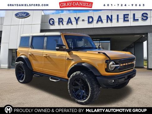 Used 2021 Ford Bronco Wildtrak image 1