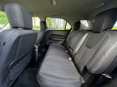 Used 2017 Chevrolet Equinox LT w/ Convenience Package image 7