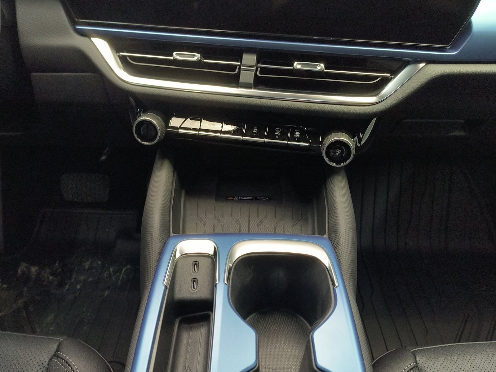 New 2026 Chevrolet Equinox EV LT w/ LPO, All-Weather Mat Package AWD/4WD image 26