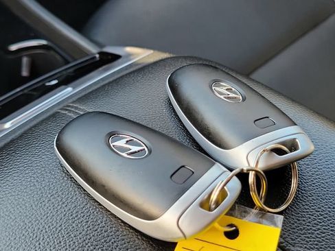 Used 2023 Hyundai Tucson SEL w/ Convenience Package FWD image 32