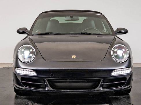 Used 2005 Porsche 911 Carrera S RWD image 11