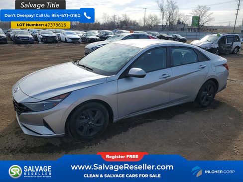 Used 2021 Hyundai Elantra SEL FWD image 1