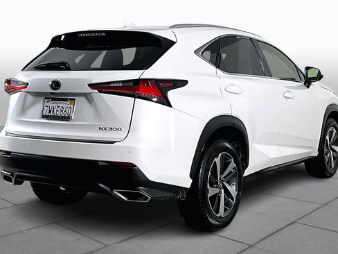 Used 2018 Lexus NX 300 FWD image 12