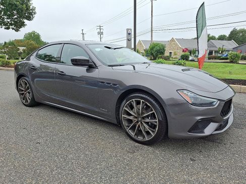 Certified 2018 Maserati Ghibli S GranSport Q4 image 3