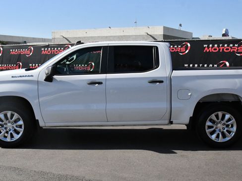 Used 2021 Chevrolet Silverado 1500 Custom RWD image 4