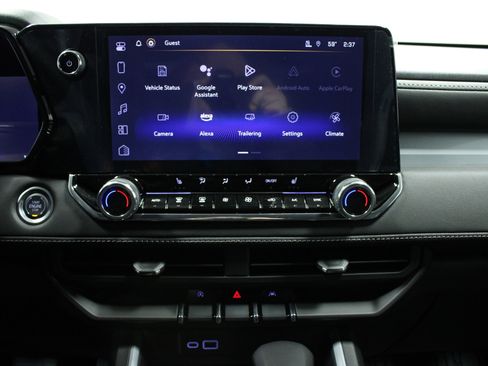 New 2025 Chevrolet Colorado LT w/ LT Convenience Package image 22