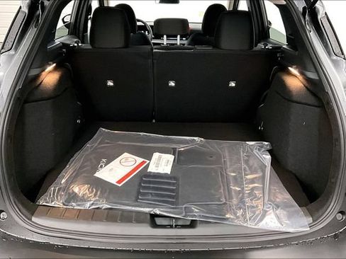 New 2026 Nissan Kicks SV AWD/4WD image 39