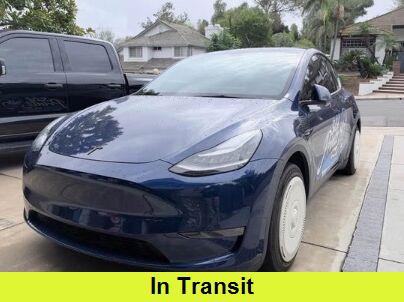 Used 2021 Tesla Model Y Long Range AWD/4WD image 1