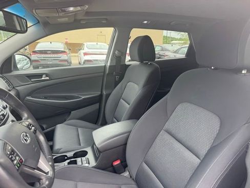 Used 2018 Hyundai Tucson Value AWD/4WD image 9
