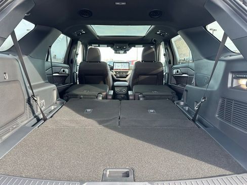 New 2026 Ford Explorer Platinum w/ LUX Leather Package image 11