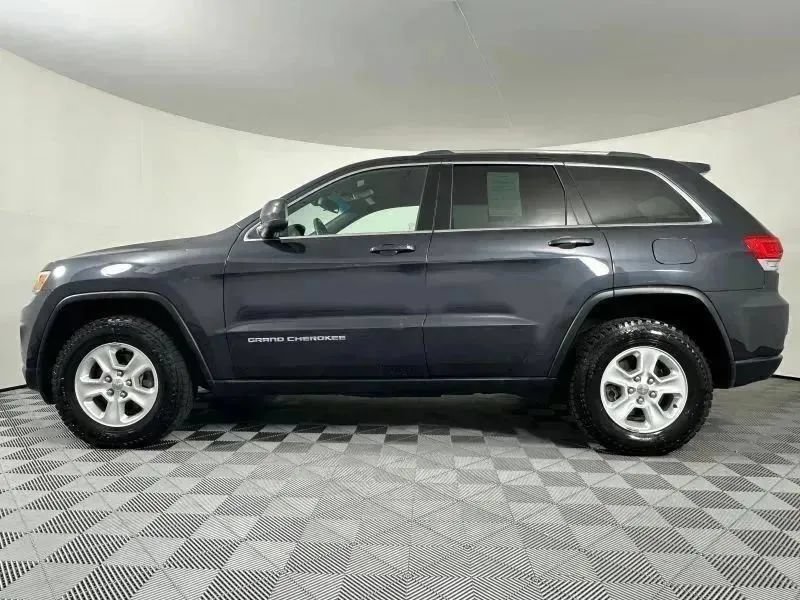 Used 2015 Jeep Grand Cherokee Laredo w/ Quick Order Package 23E AWD/4WD image 14