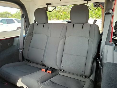 Used 2021 Jeep Wrangler Sport AWD/4WD image 9