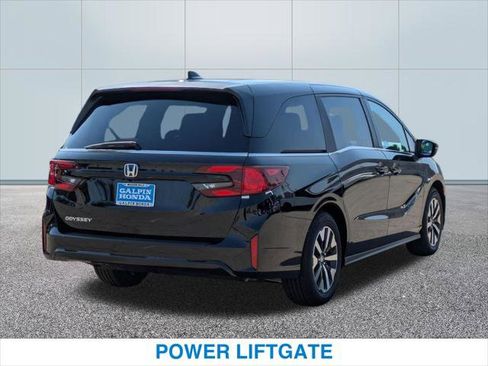 New 2026 Honda Odyssey EX-L image 7