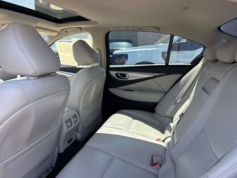 Used 2023 INFINITI Q50 Luxe w/ Cargo Package RWD image 10